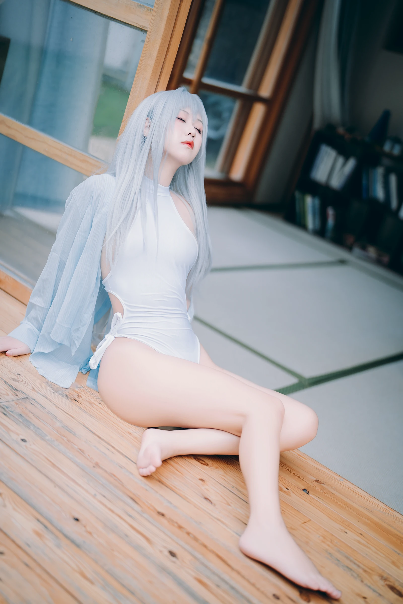 阳光美少女萌芽儿o0---白泳装-[25P-670MB]-9.webp